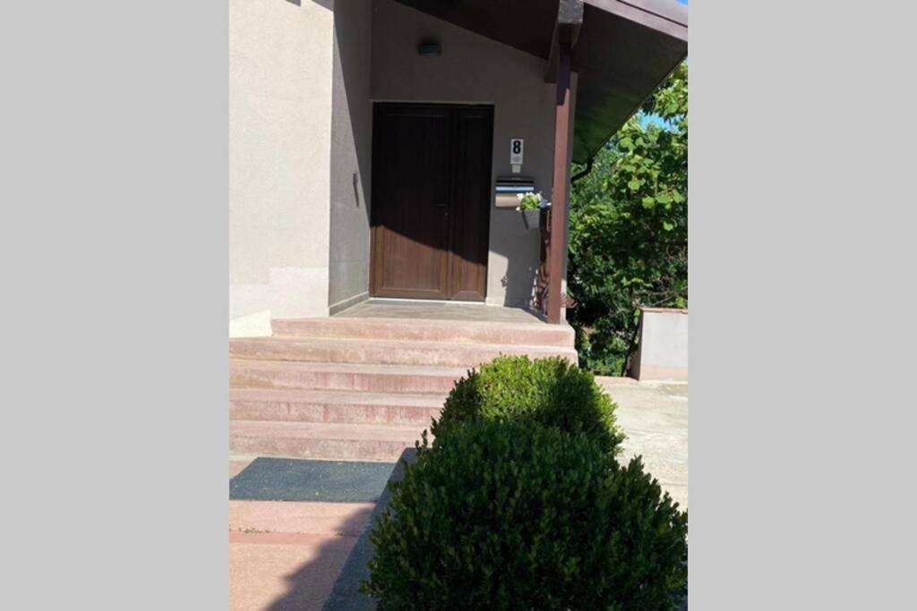 La Tuya Deluxe Villa Iasi Exterior foto
